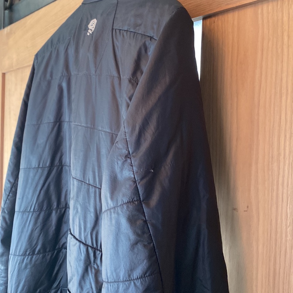 Mountain HardWear Black Puffy Jacket - Picture 8 of 9